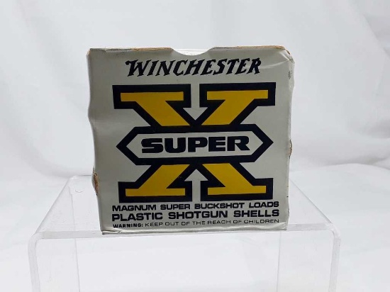 1 Box of Winchester Super X 12 Ga. Buckshot