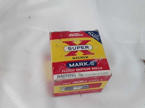 1 Box of Western Super X 20 Gauge Ammo.