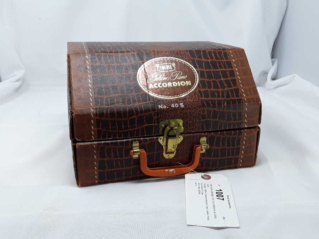 emenee toy accordion