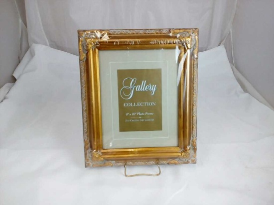 GALLERY COLLECTION 8" X 10" PHOTO FRAME