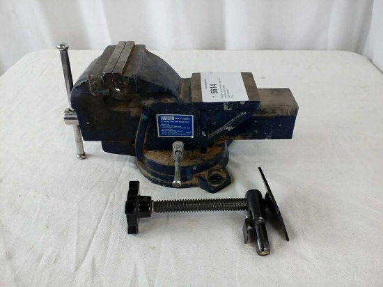 Heavy 4" Swivel Vise W/ Large Anvil