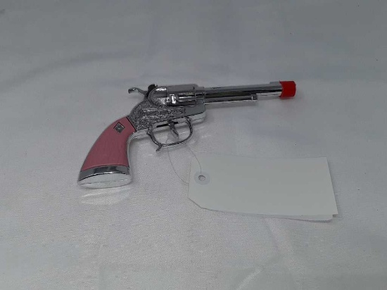 VTG Halco Pink Grip Toy Gun