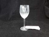 D'ARQUES CRYSTAL WINE GLASS WITH ETCHED INSYGNIA