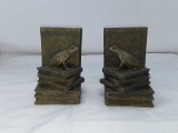 2 METAL FROG BOOKENDS