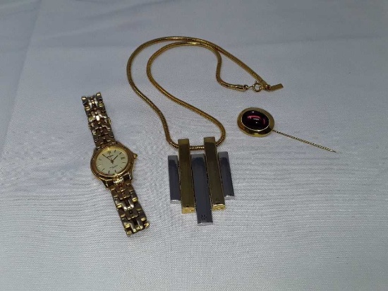 Seiko Watch, Goldtone Necklace & Stick Pin