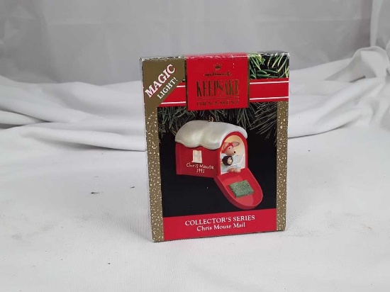 HALLMARK "CHRIS MOUSE MAIL" ORIG BOX