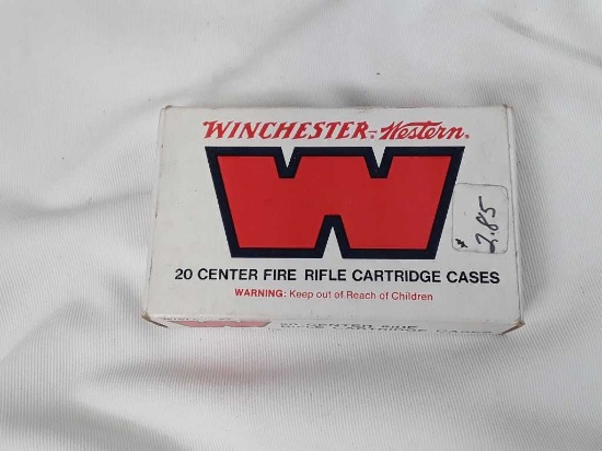 1 BOX WINCHESTER WESTERN 8MM CASINGS