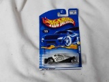 HOT WHEELS '37 BUGATTI CLASSIC 2001