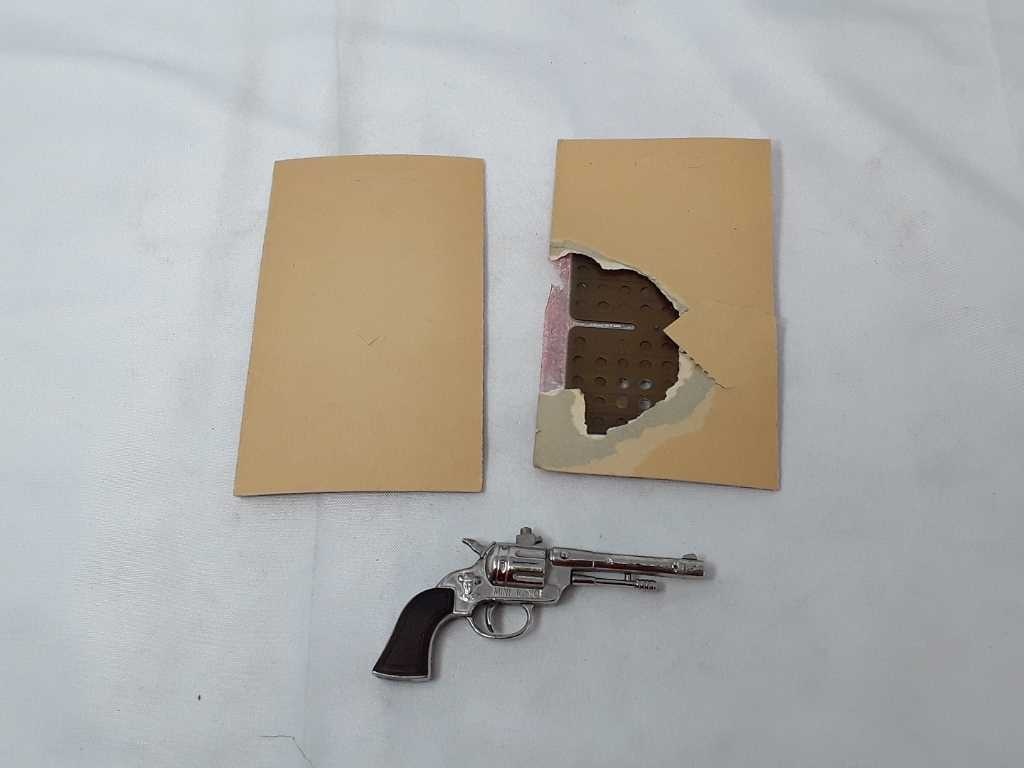 Mini Rayo Cap Gun Super Bang Caps Guns Military Artifacts Recreational Shooting Cap Toy Guns Online Auctions Proxibid