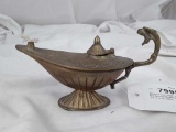 BRASS OIL LAMP WITH HANDLE AND WICK