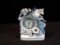 VINTAGAE LINDEN PORCELAIN TABLE CLOCK