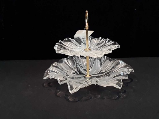 2 TIER VINTAGE GLASS SERVING DISH FROSTED DESIGN