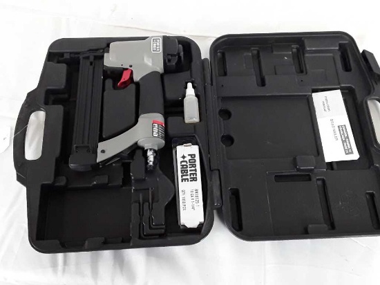 PORTER CABLE NAIL GUN WITH CARRYING CASE