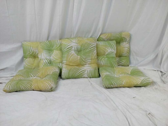Green/White Palm Leaf Cushion Set Qty8