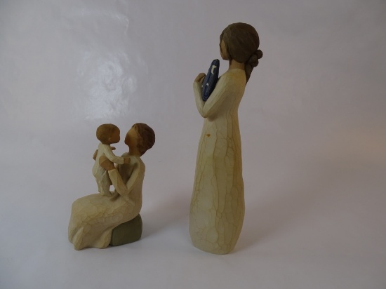 Set of 2 Willow Tree Figurines