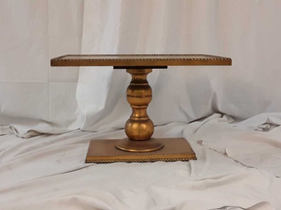 SMALL RECTANGLE END TABLE