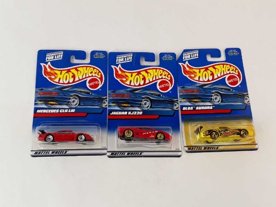 3 HOT WHEELS/NEW/ 2000 COLLECTOR#S 108/160/163
