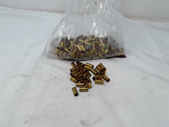 .32 AUTO BRASS  CASINGS.