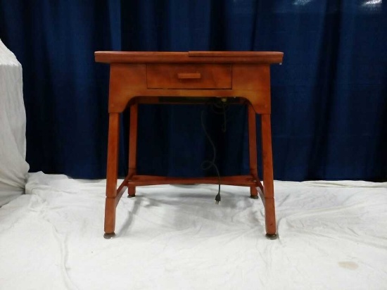KENMORE SEWING MACHINE & TABLE