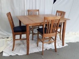 Woodley's Dining Table -4 Med Bar Hght Chairs