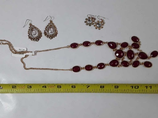 Fuscia Beaded Icing Necklace & 2 Sets Earrings