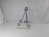 METAL DECORATIVE EASLE