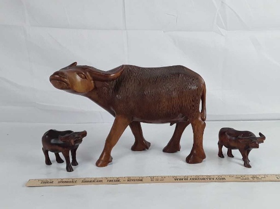 VINTAGE SET OF HAND CARVED WATER BUFFALO STATUES