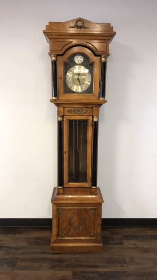 GRANDFATHER CLOCK / "TEMPUS FUGIT"