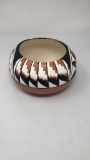 NATIVE AMERICAN STYLE POTTERY BOWL