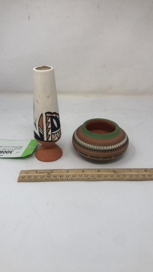 TWO PIECES OF SMALL NATIVE AMERICAN POTTERY