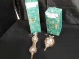 2 EGYPTIAN GLASS CLEAR & GOLD FINIAL ORNAMENTS.