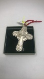 2009 WALLACE GRANDE BAROQUE STERLING CROSS.