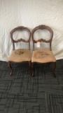 ANTIQUE FLOWER PATTERN CUSHIONED CHAIR