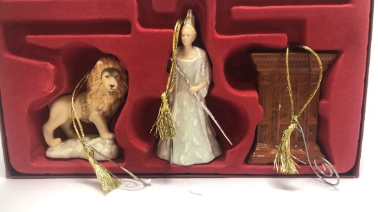 LENOX THE LION, THE WITCH & THE WARDROBE ORNAMENTS