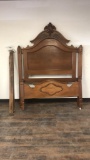 VINTAGE FULL SIZED WOOD BED