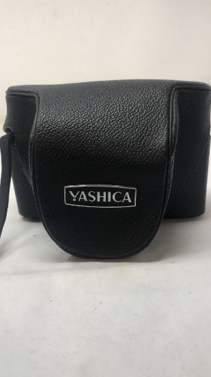 VINTAGE YAHSICA CAMERA WITH BLACK LEATHER CASE