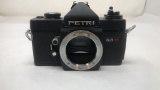 PETRI SLR 35 CAMERA