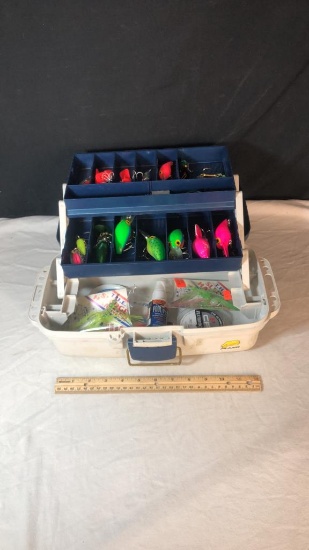 2 TRAY PLANO TACKLE BOX, MULTIPLE LURES, STRING