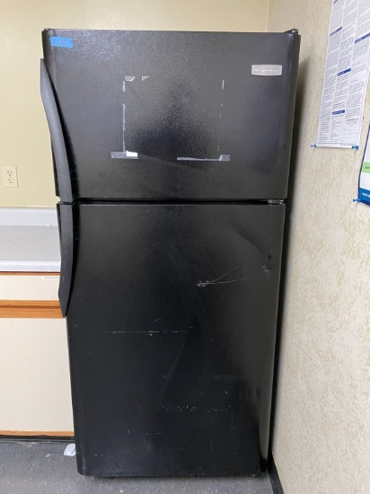 BLACK FRIGIDAIRE 2 DOOR REFRIGERATOR