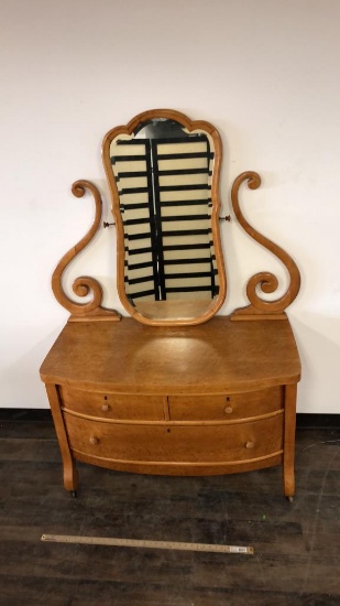 ANTIQUE BIRDSEYE MAPLE VANITY WITH MIRROR.