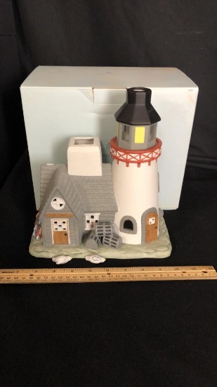 PARTYLITE STONEY HARBOR LIGHTHOUSE