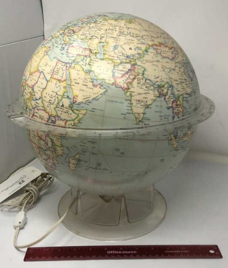 VINTAGE WORLD GLOBE LAMP