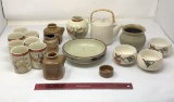 MISCELLANEOUS BOX OF PORCELAIN & POTTERY