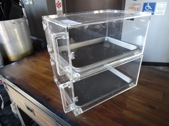 PASTRY CASE