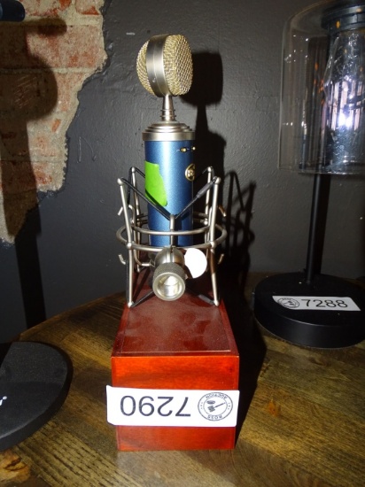 BLUE MICROPHONE