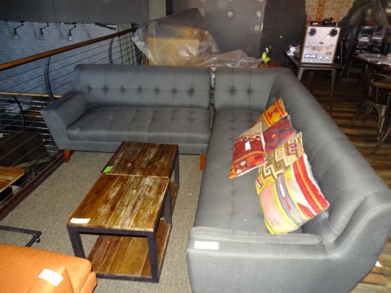 MID-CENTURY MODERN DESIGN SECTIONAL.