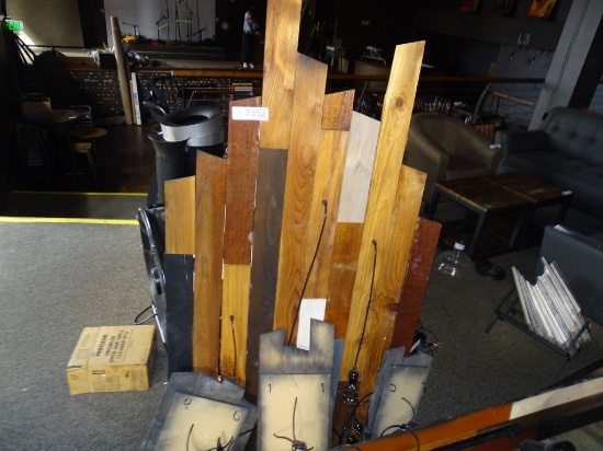 RECLAIMED WOOD LIGHT FIXTURES