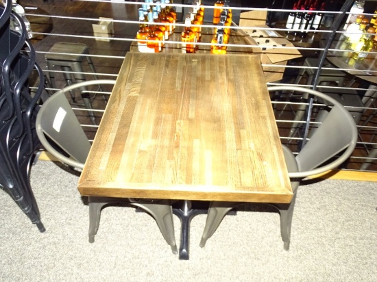 DISTRESSED RETAURANT TABLE & 2 METAL CHAIRS.
