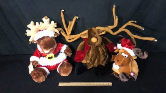 3) REINDEER SINGING ANIMATRONICS