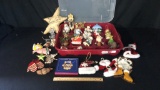 ASSORTMENT OF ORNAMENTS IN STORAGE CASE